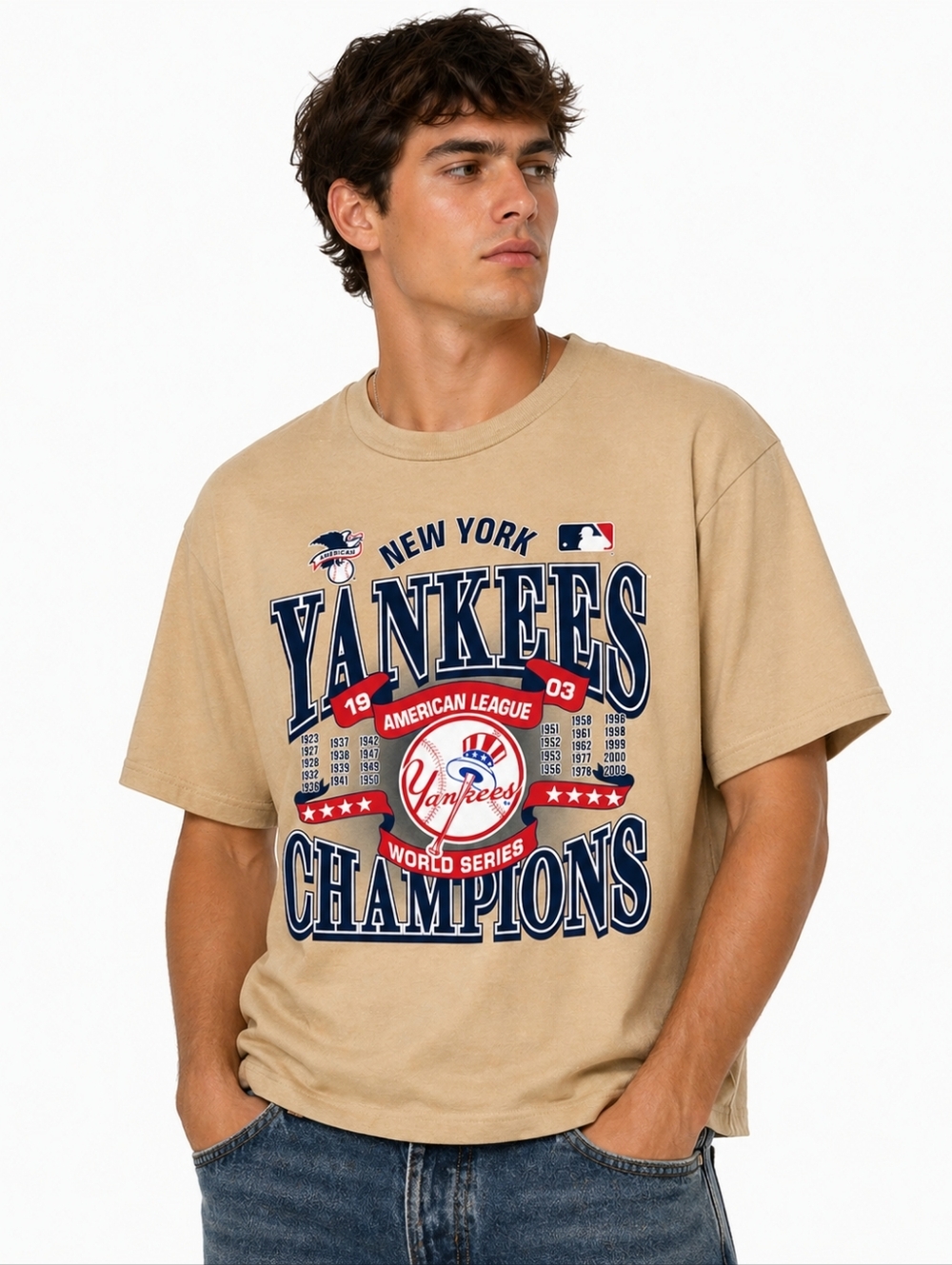 New York Yankees MLB Graphic Tee Beige Women’s XL Cropped Boxy Fit